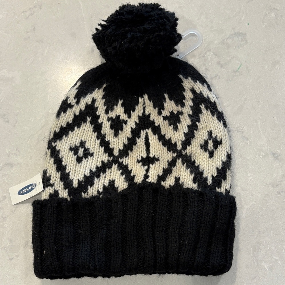Old Navy Black and Cream Patterned Beanie